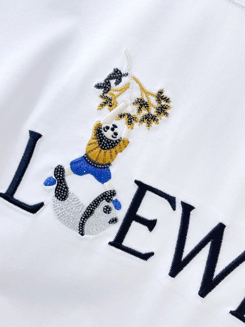 Trendsetting Loewe T-Shirts 160453