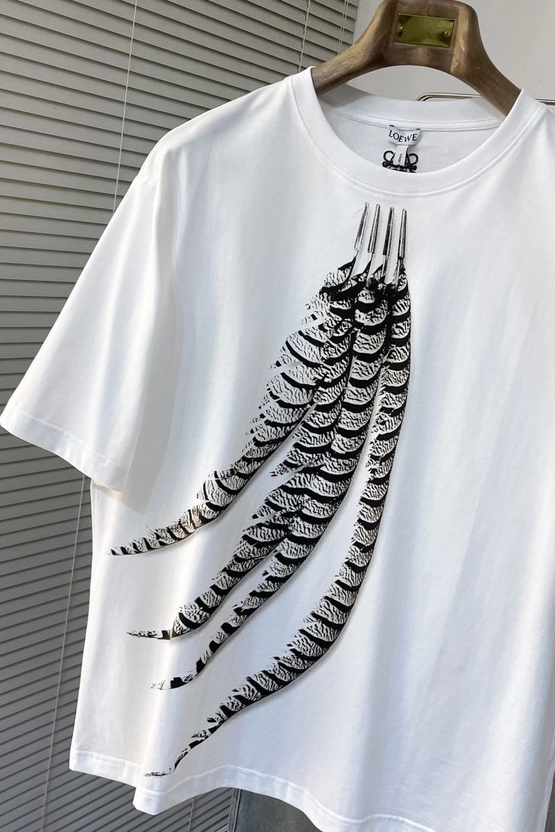 Versatile Loewe T-Shirts 160447