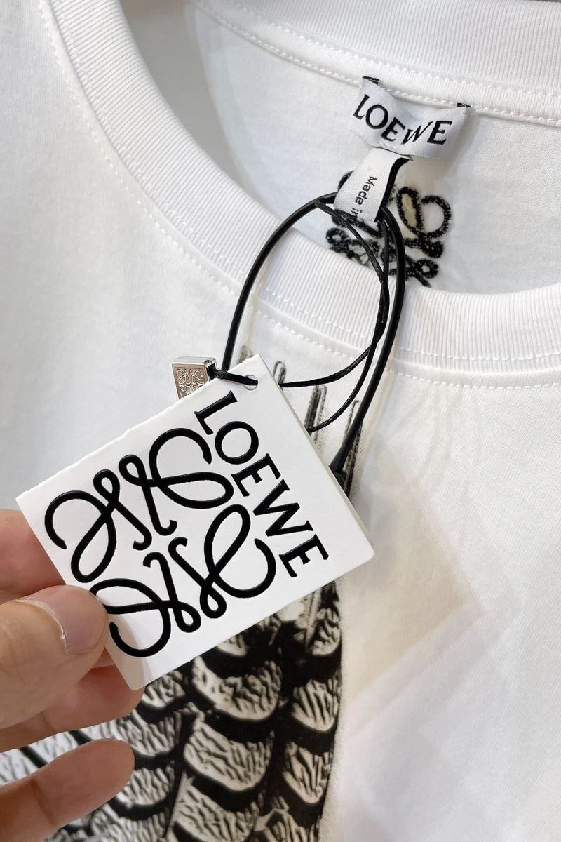 Versatile Loewe T-Shirts 160447