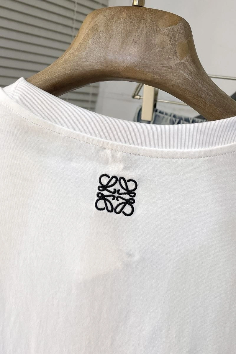 Versatile Loewe T-Shirts 160447