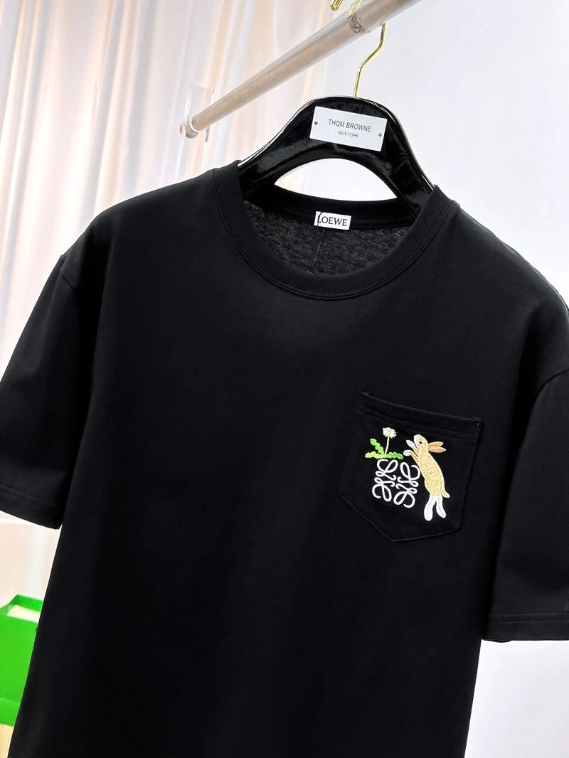 Trendsetting Loewe T-Shirts 160438