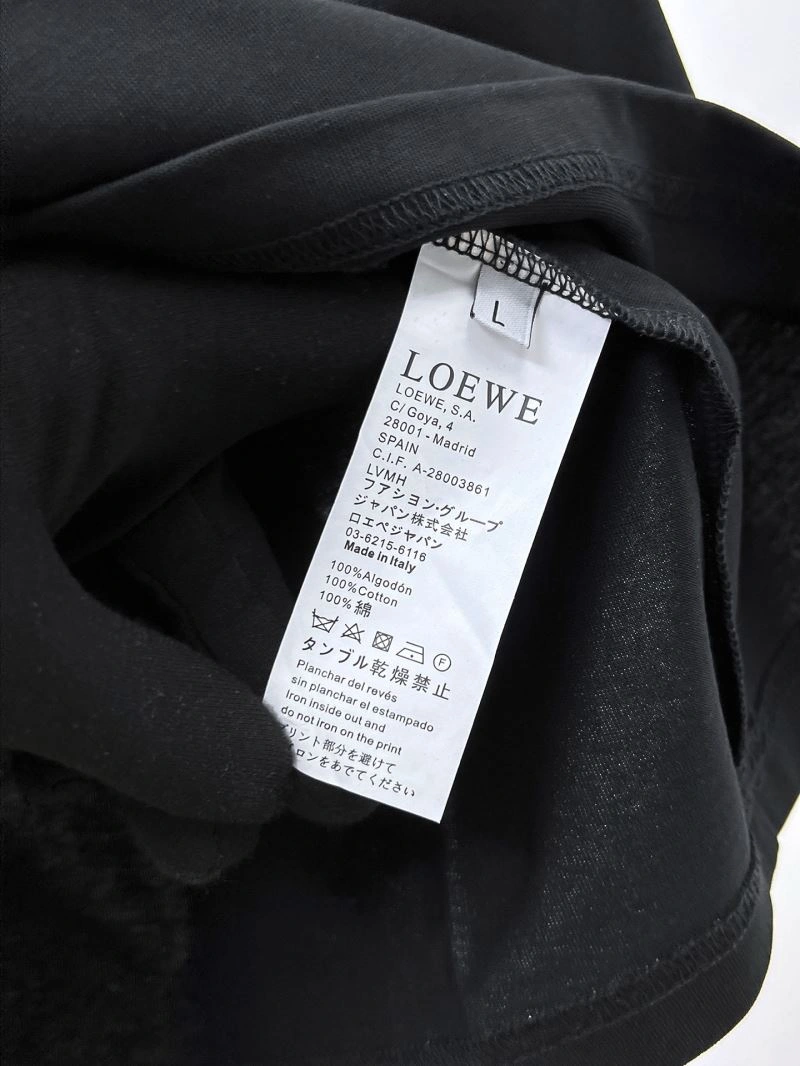 Trendsetting Loewe T-Shirts 160438
