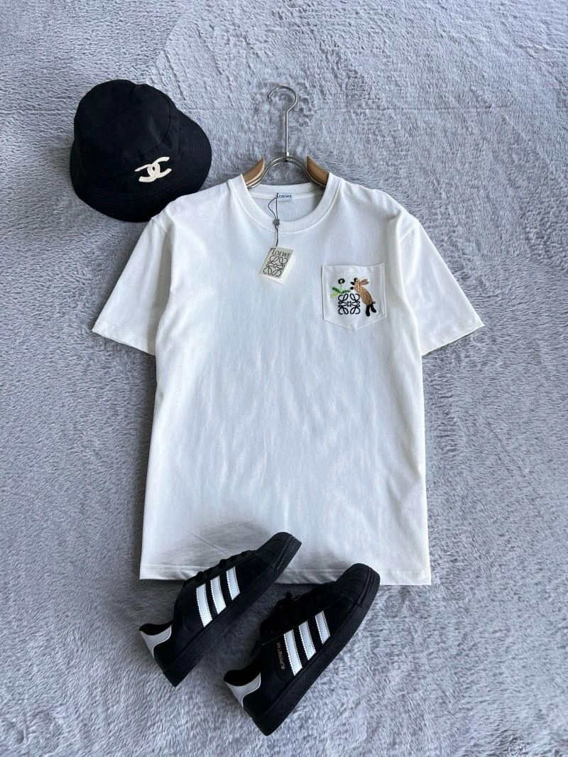 Elegant Loewe T-Shirts 160389