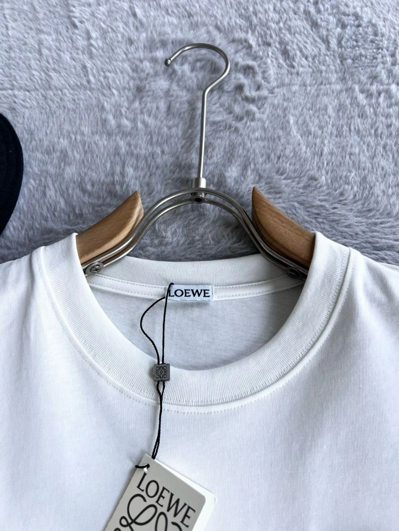 Elegant Loewe T-Shirts 160389