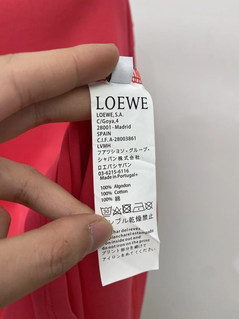 Loewe T-Shirts Sophisticated 160378