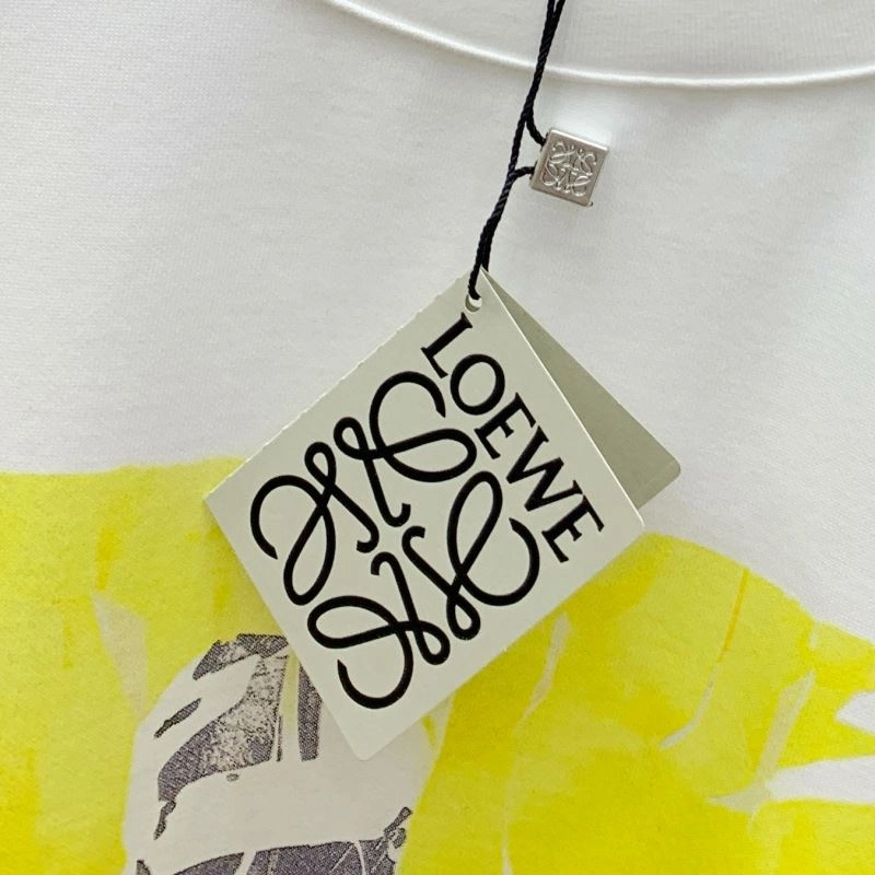 Loewe T-Shirts Sleek 158352