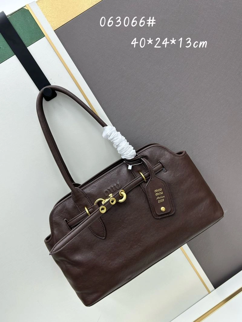 Loewe Top Handle Bags Cozy 83578