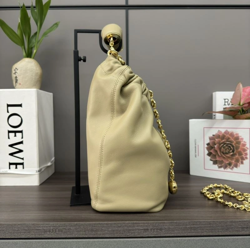 Supportive Loewe Top Handle Bags 58319