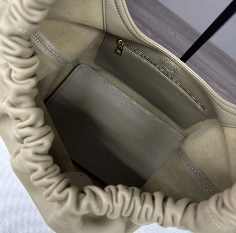 NewStyle Loewe Top Handle Bags 58342