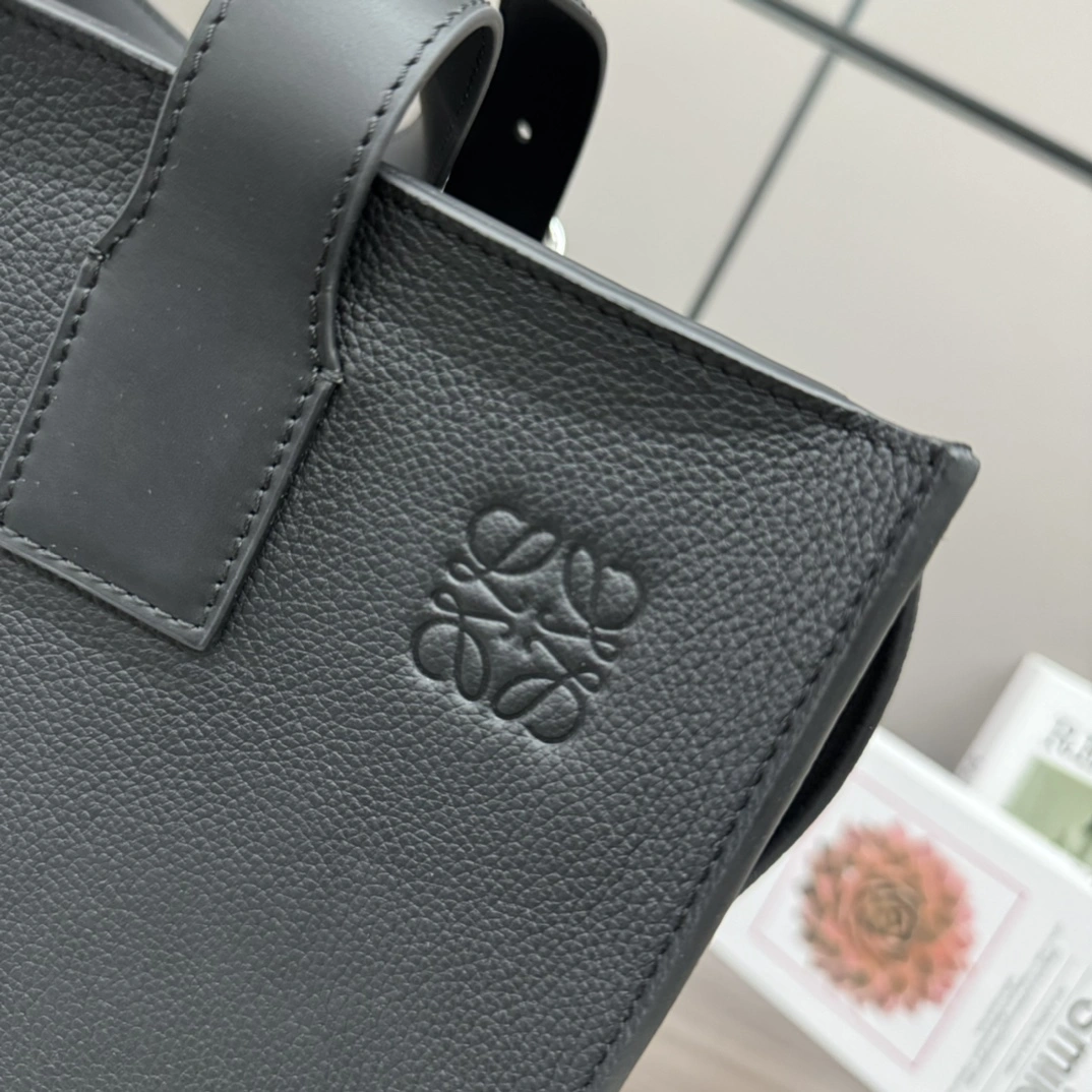 Loewe Top Handle Bags MoistureWicking 72009