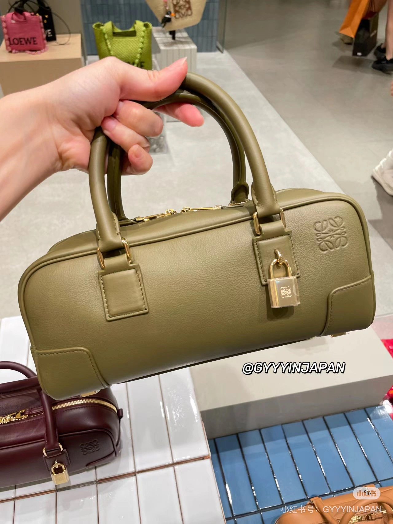 Breathable Loewe Top Handle Bags 67169