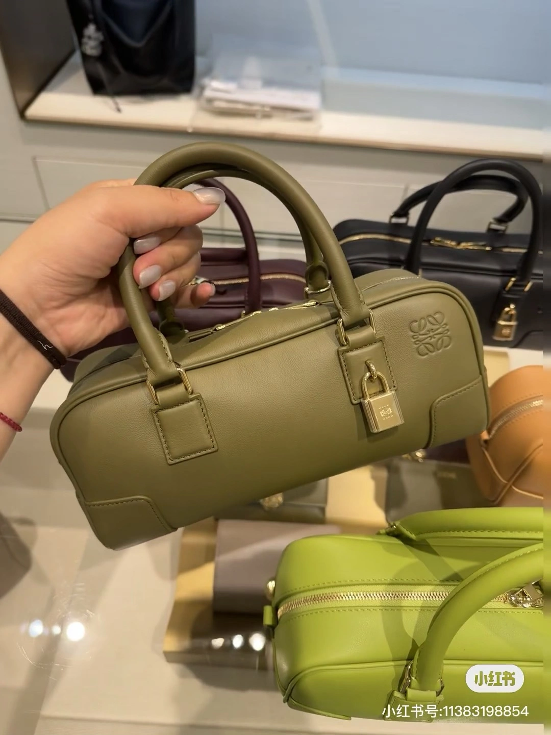 Breathable Loewe Top Handle Bags 67169