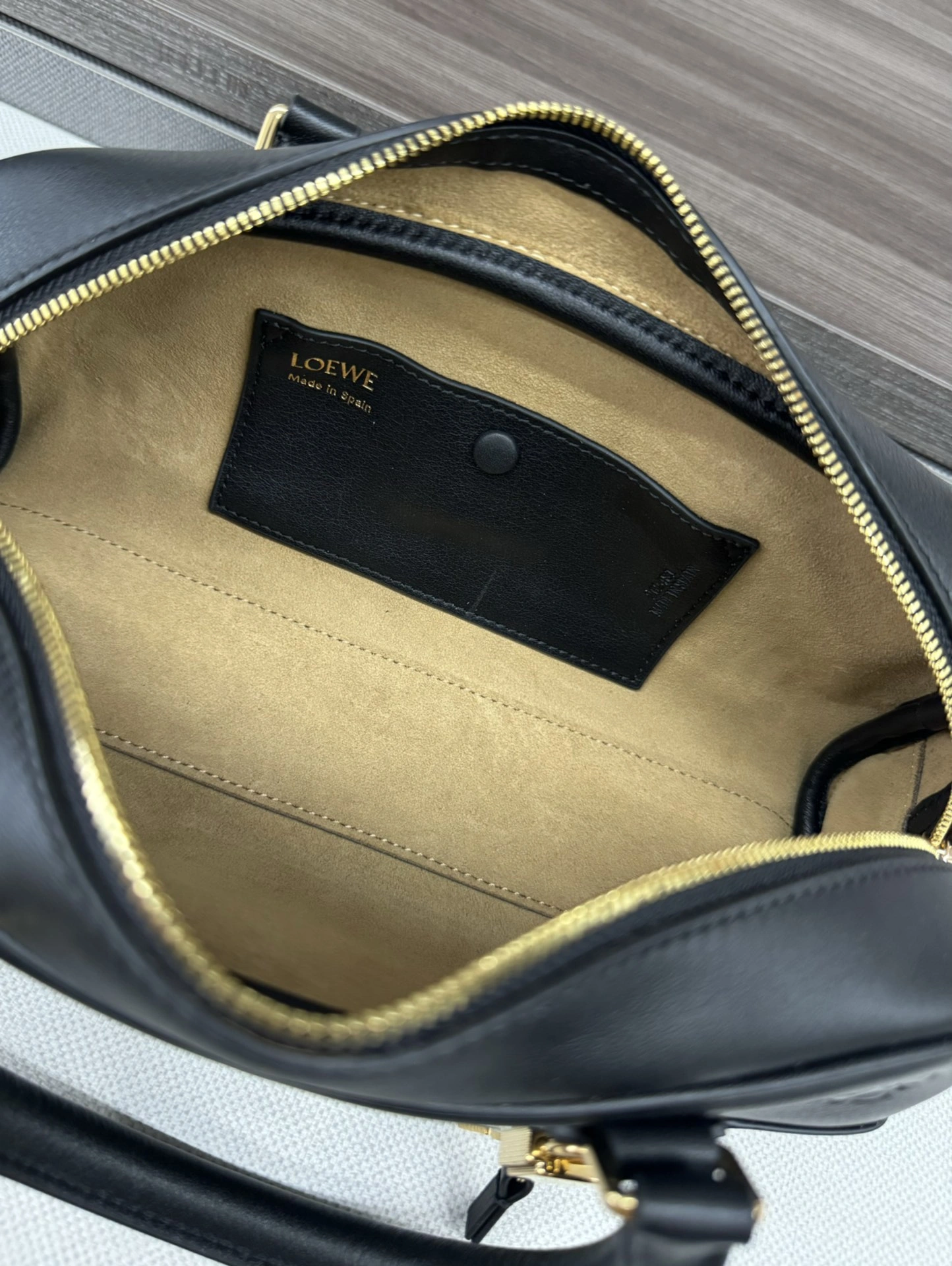 Loewe Top Handle Bags Durable 67119