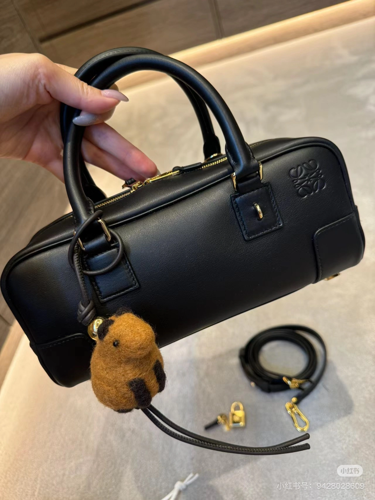 Loewe Top Handle Bags Durable 67119
