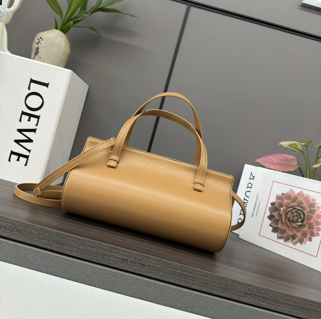 AllSeason Loewe Top Handle Bags 67192