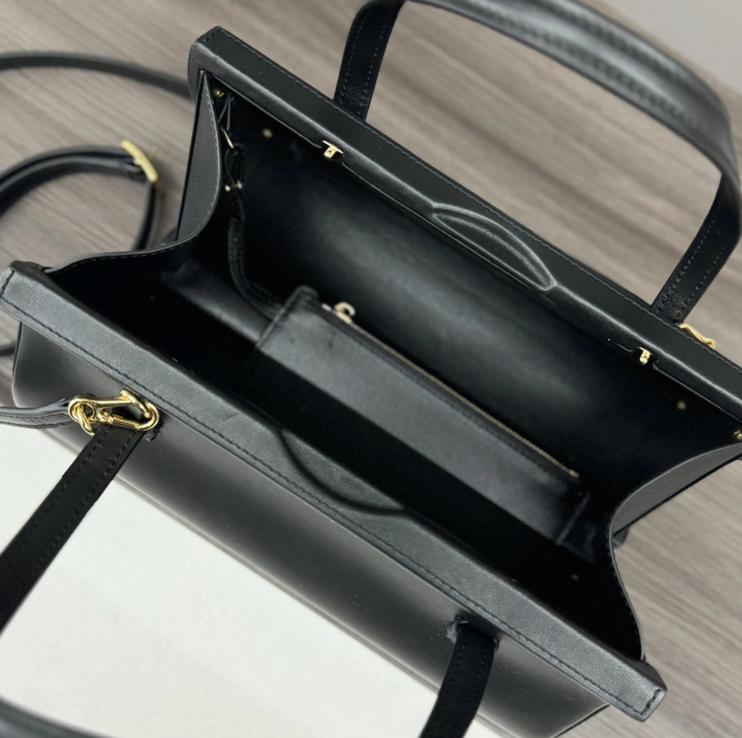 Loewe Top Handle Bags ModernLook 67116