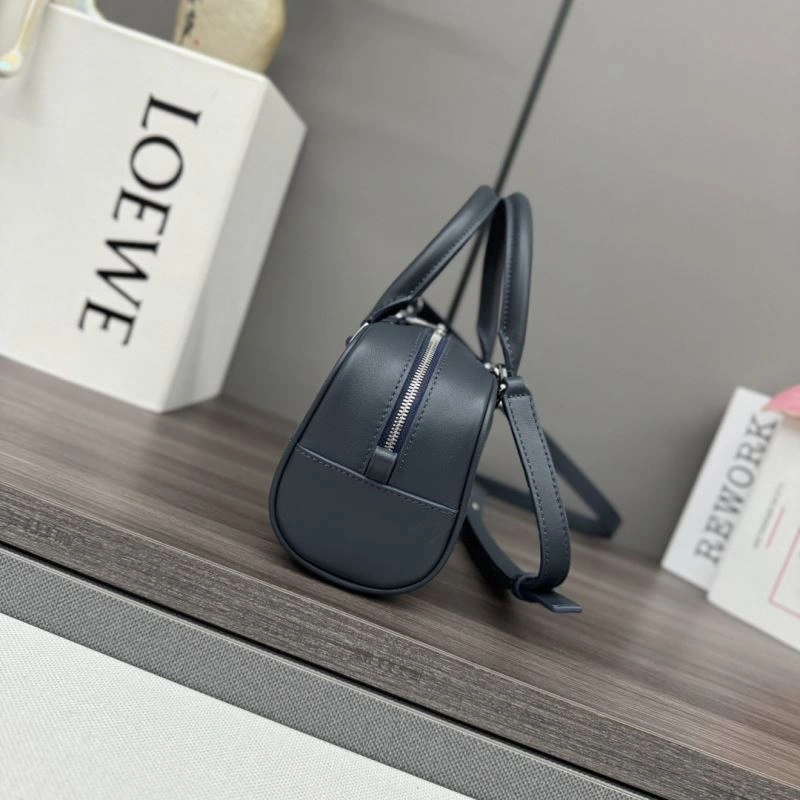 Snug Loewe Top Handle Bags 61401