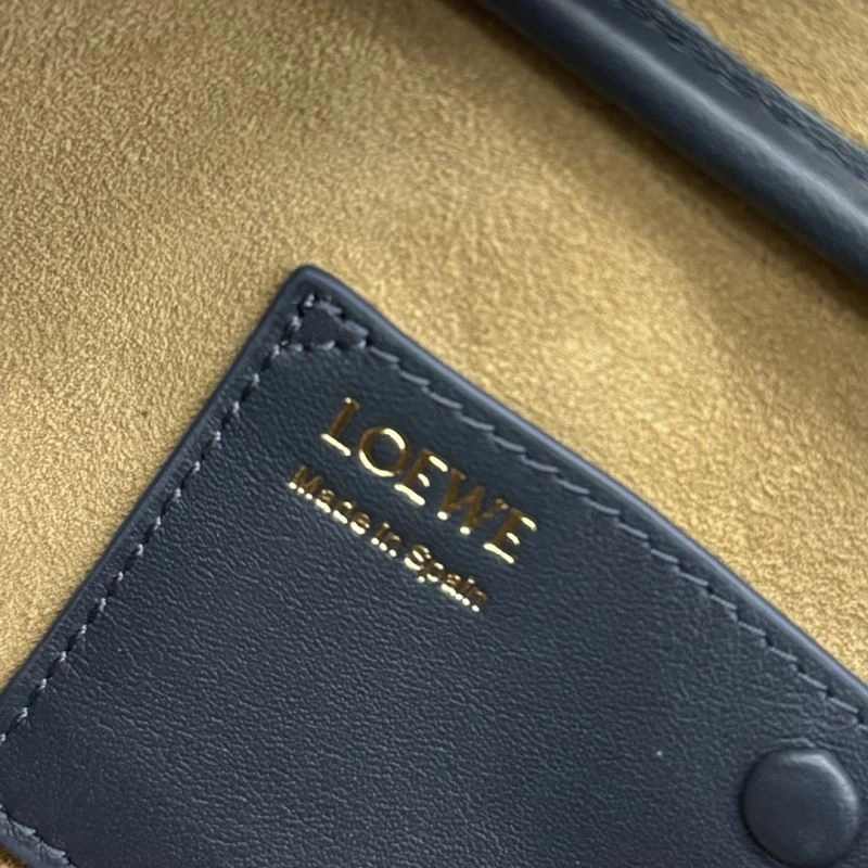 Snug Loewe Top Handle Bags 61401