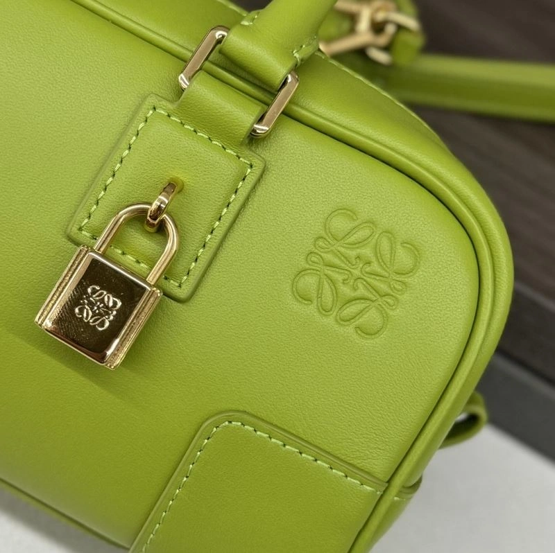 Loewe Top Handle Bags Attractive 61357