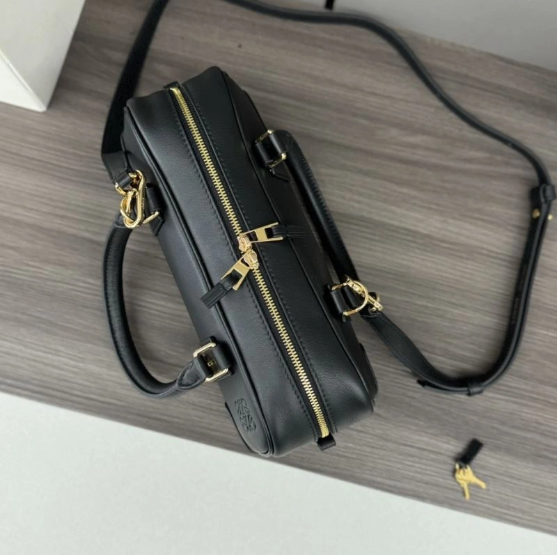 Effortless Loewe Top Handle Bags 61392