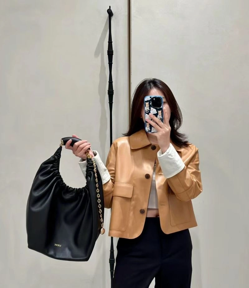 Bold Loewe Top Handle Bags 61353