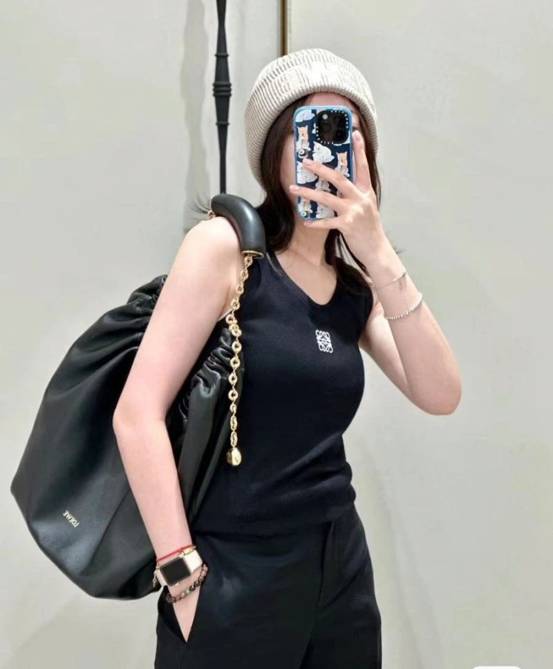 Bold Loewe Top Handle Bags 61353
