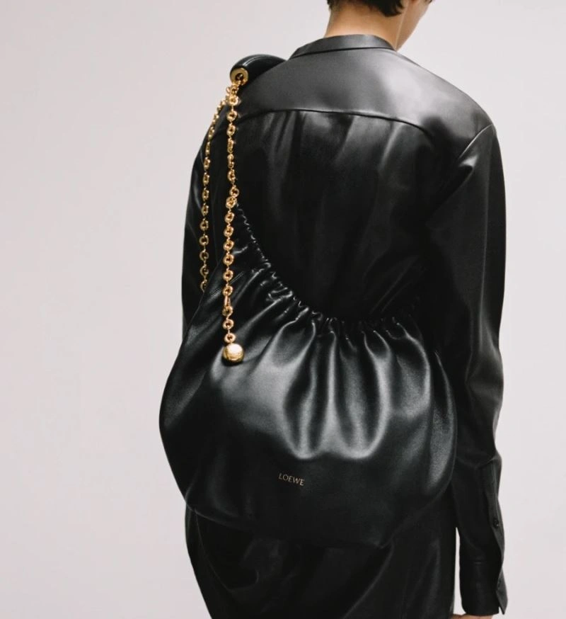 Bold Loewe Top Handle Bags 61353