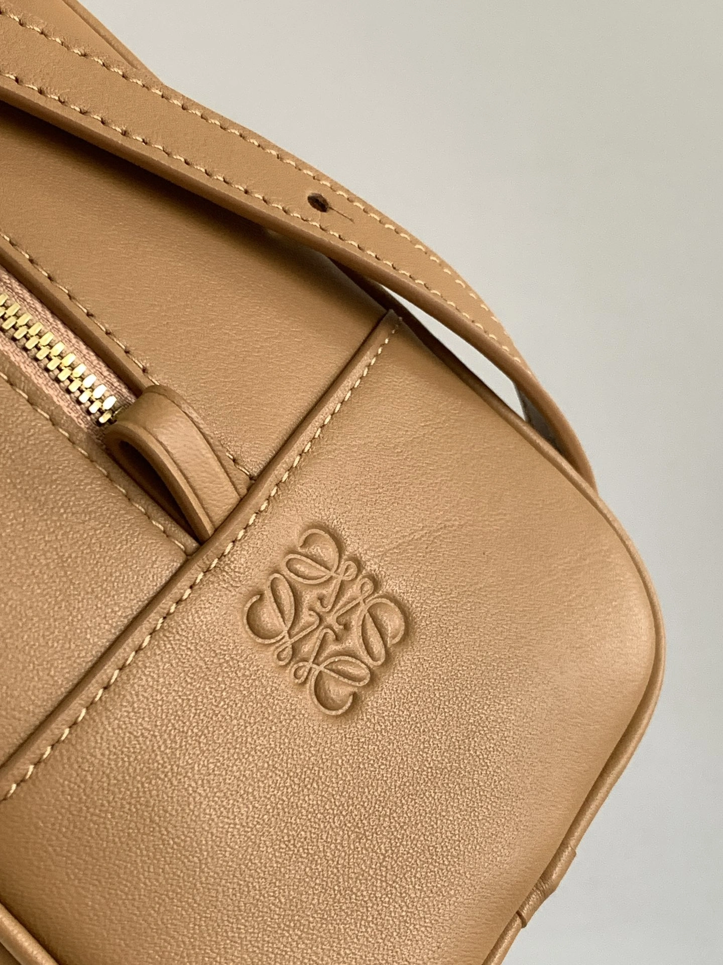 HighQuality Loewe Top Handle Bags 71854