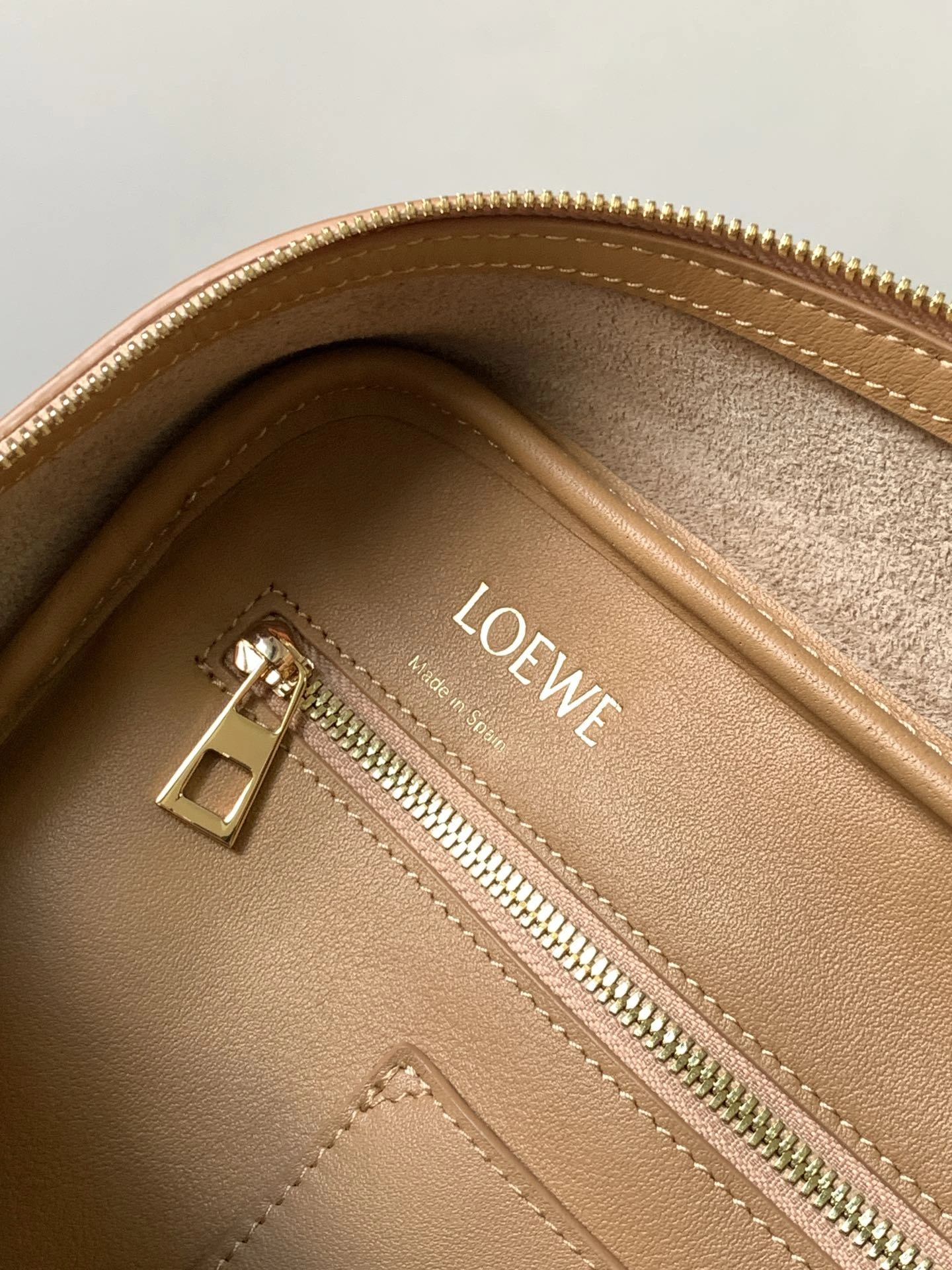 HighQuality Loewe Top Handle Bags 71854