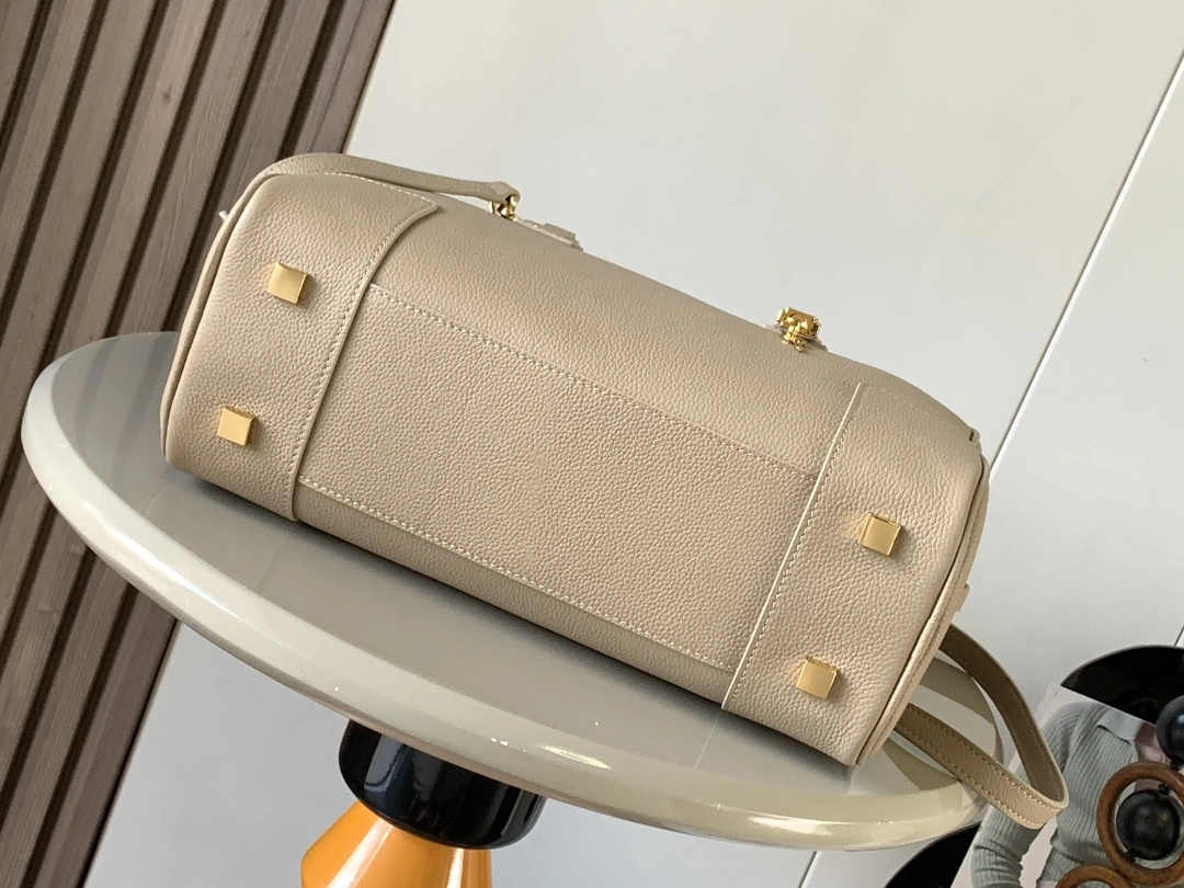 Loewe Top Handle Bags RelaxedFit 71852