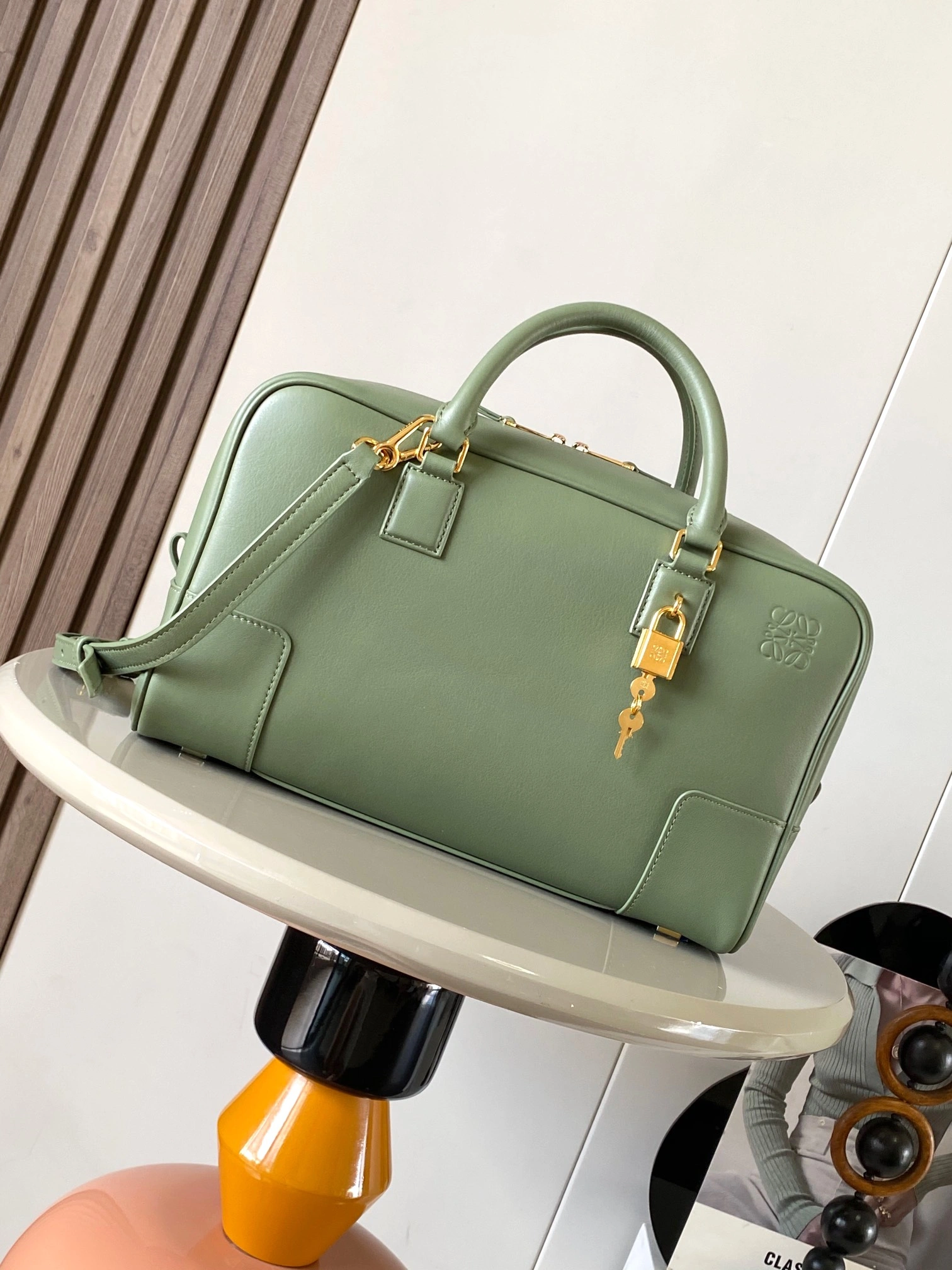 MoistureWicking Loewe Top Handle Bags 71850