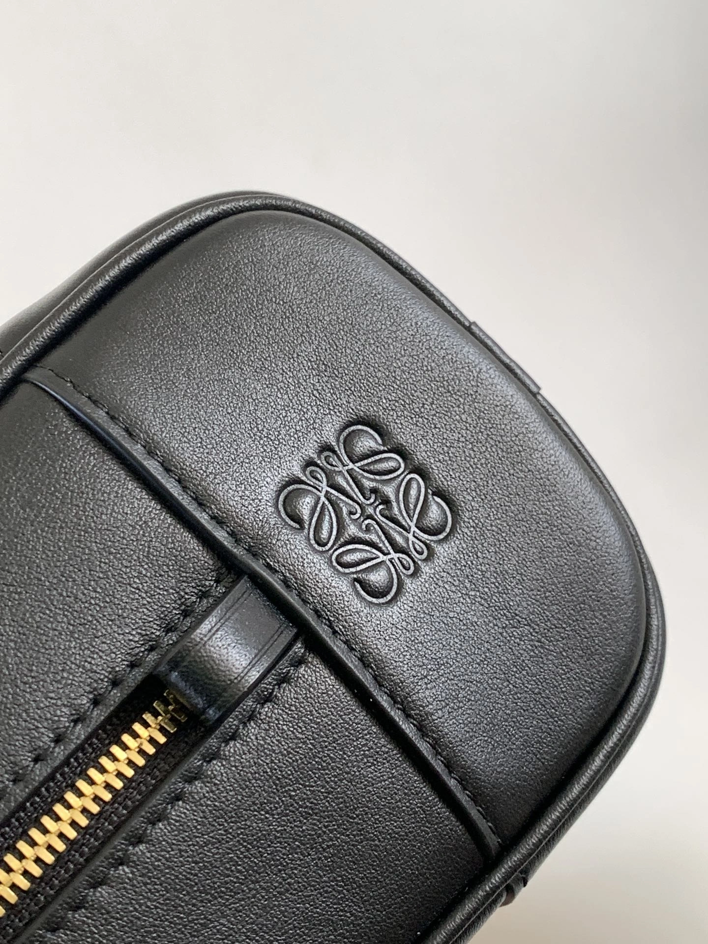 Loewe Top Handle Bags Trendy 71845