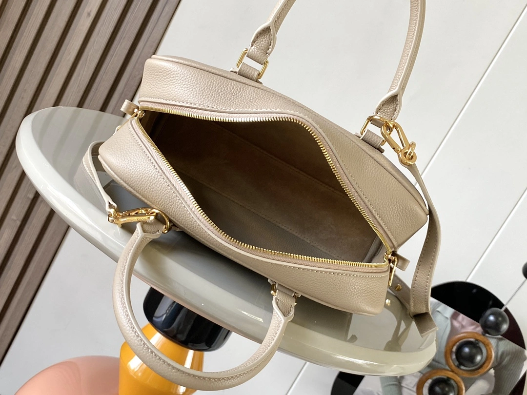 Loewe Top Handle Bags Seasonal 71851