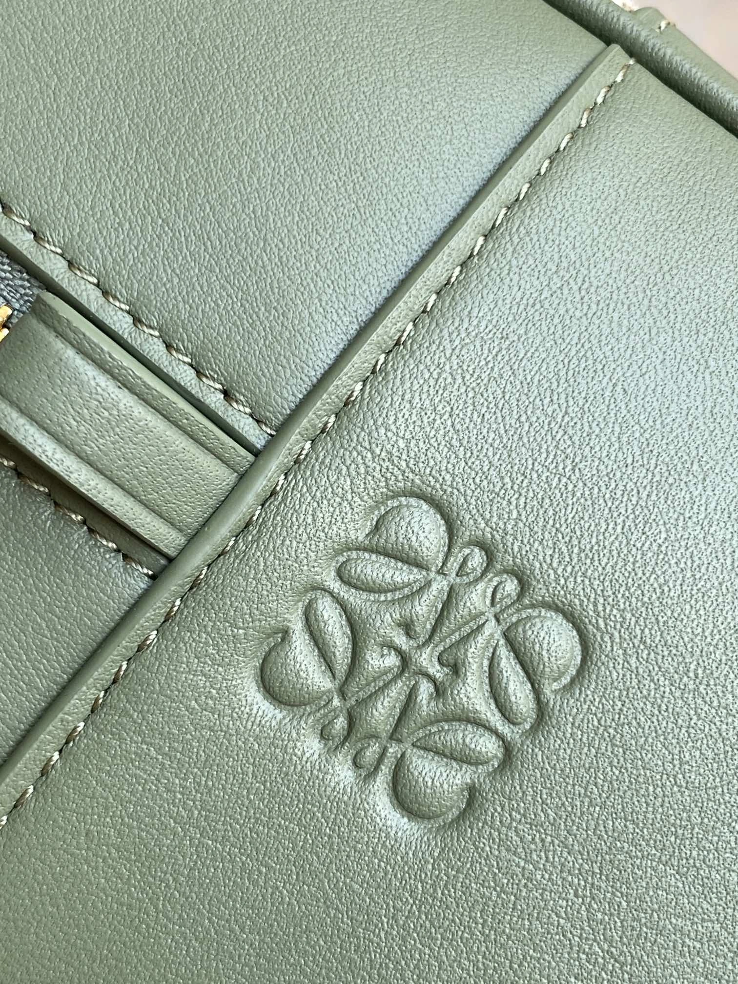 Durable Loewe Top Handle Bags 71838