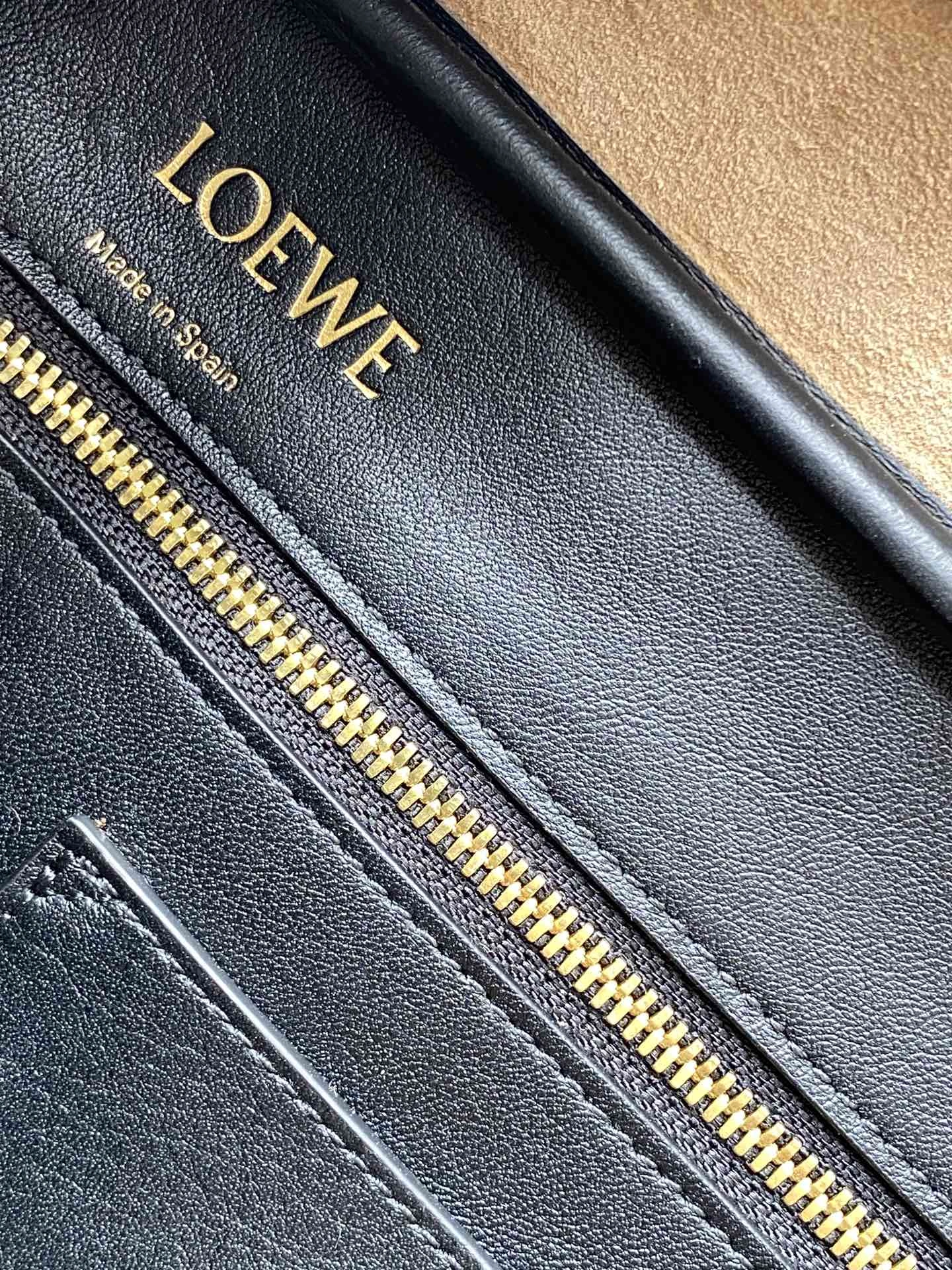 Loewe Top Handle Bags HighQuality 71837