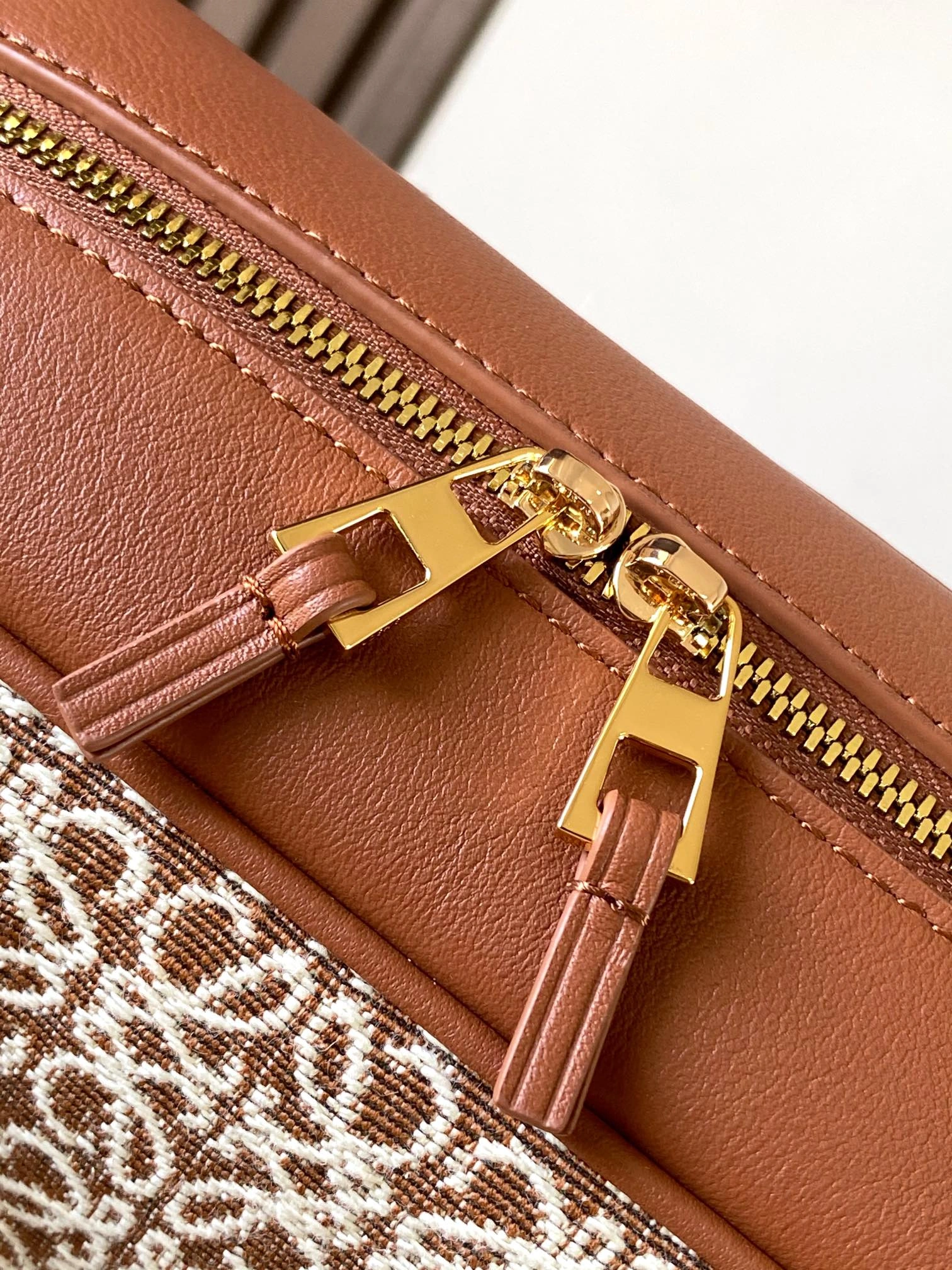 Loewe Top Handle Bags TechFriendly 71848