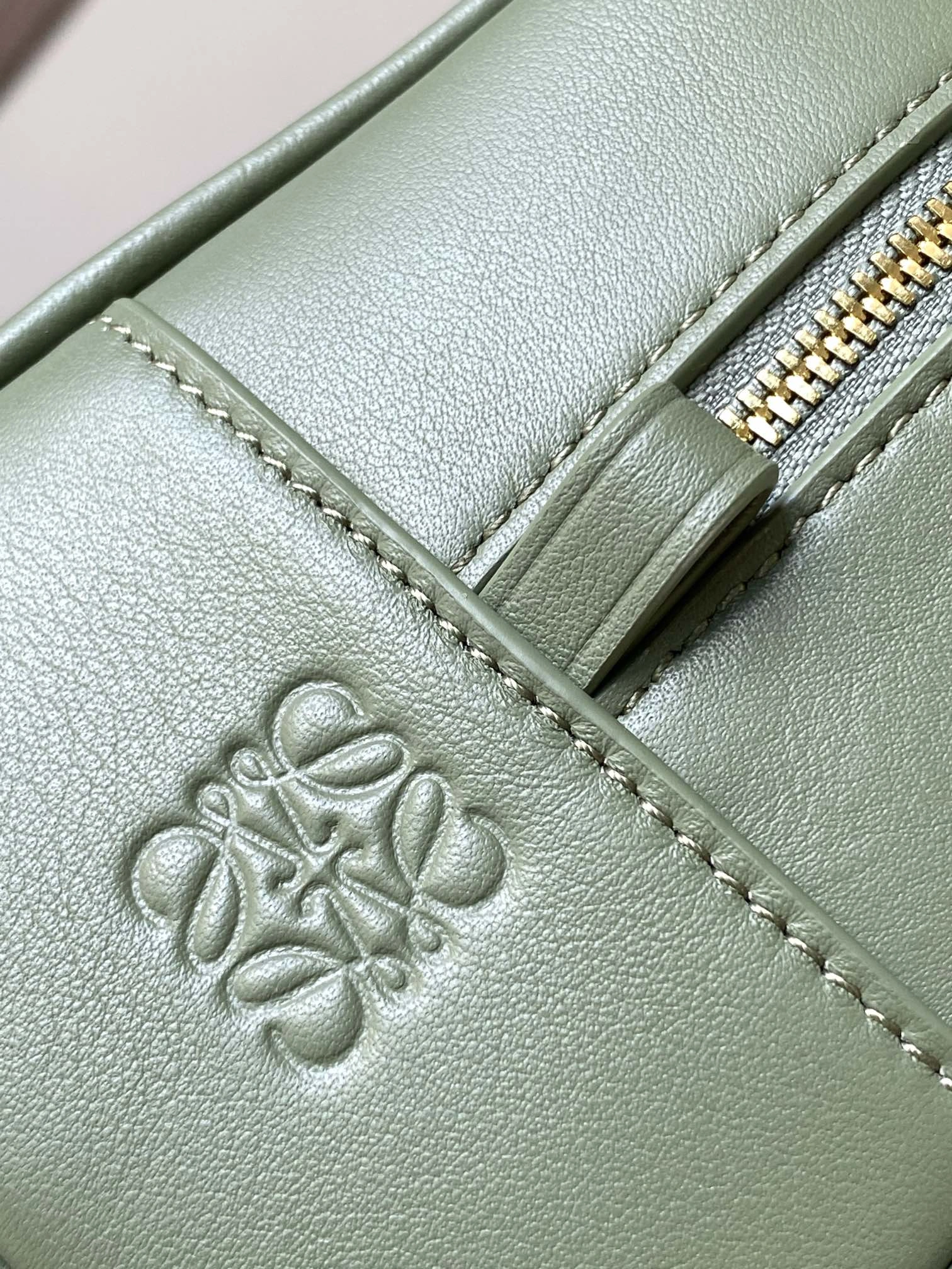 Loewe Top Handle Bags Minimalist 71843