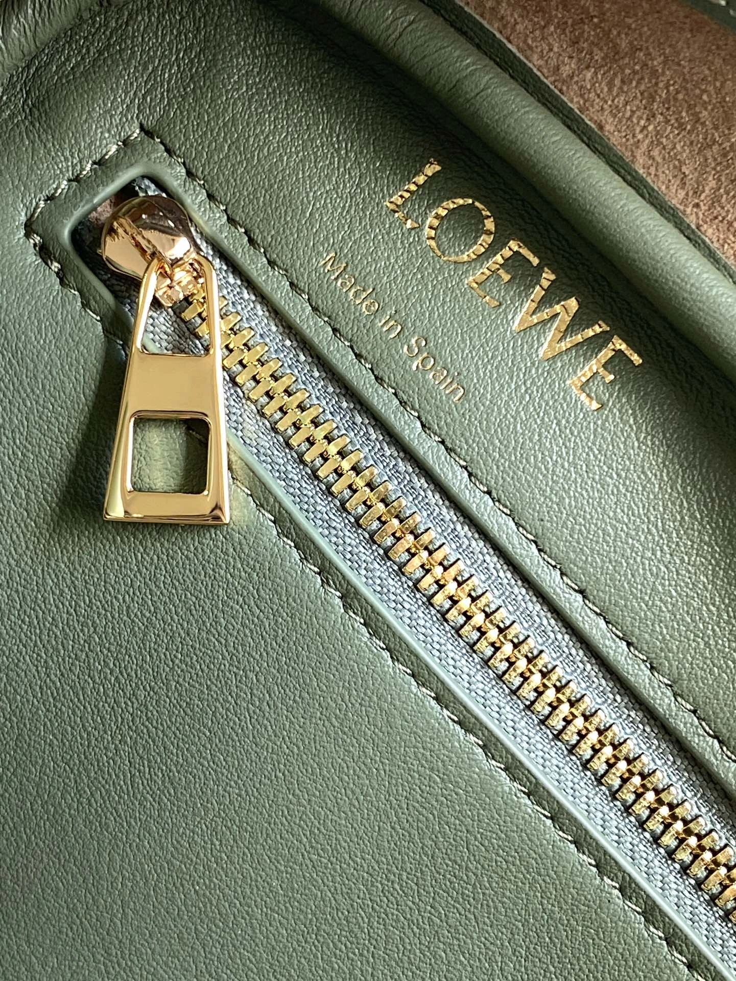Loewe Top Handle Bags Minimalist 71843
