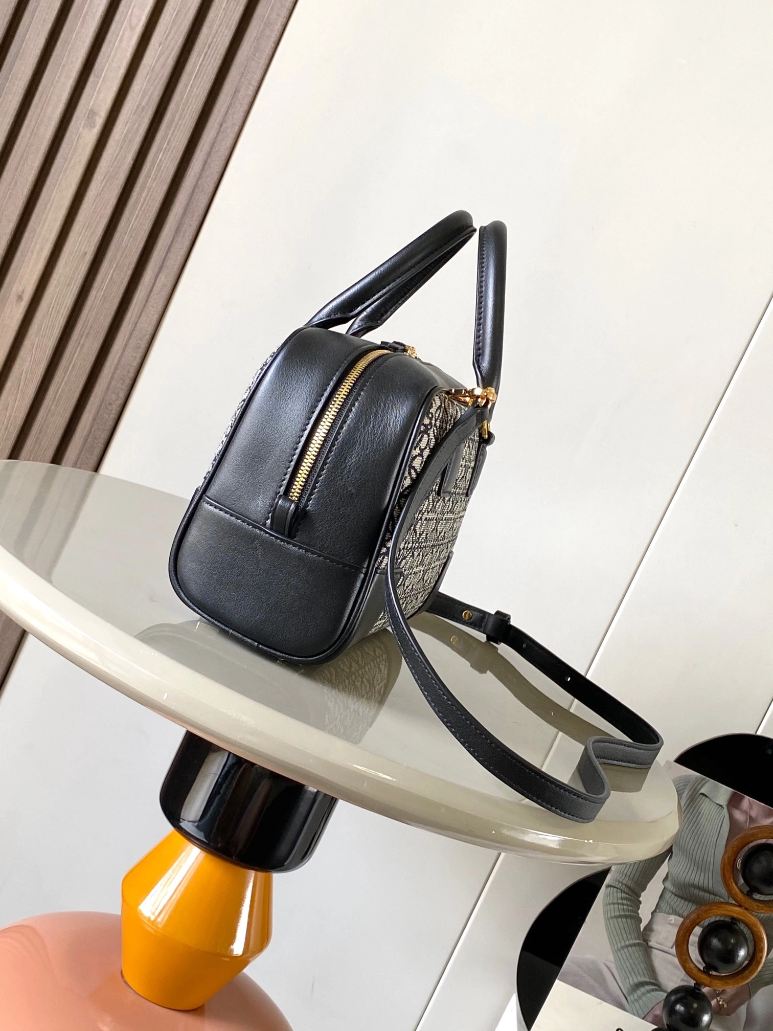 Breathable Loewe Top Handle Bags 71849