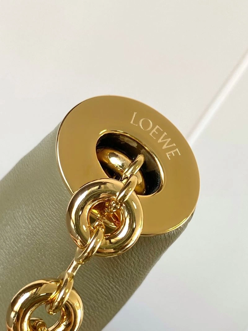 Trendsetting Loewe Top Handle Bags 61129