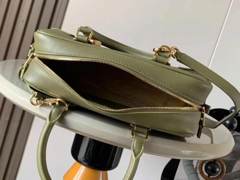 Loewe Top Handle Bags Bold 61111