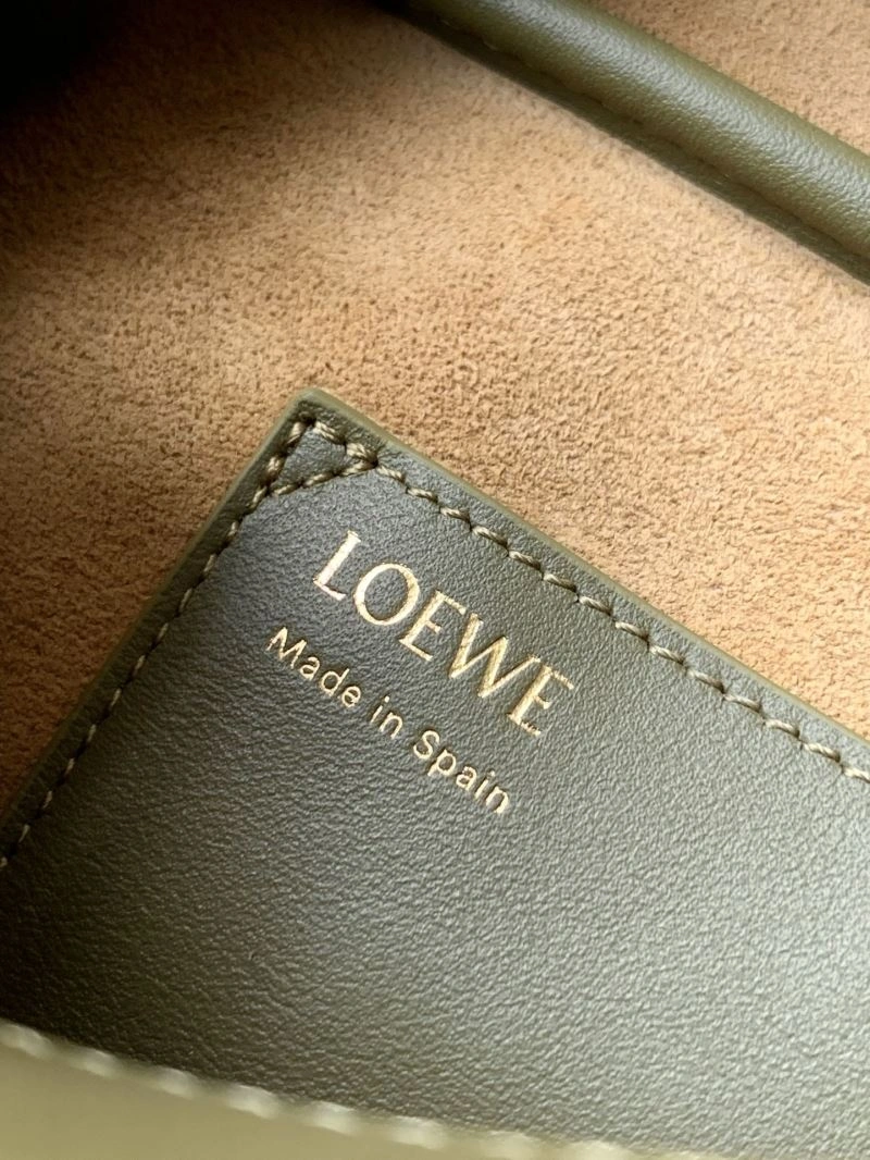 Loewe Top Handle Bags Bold 61111