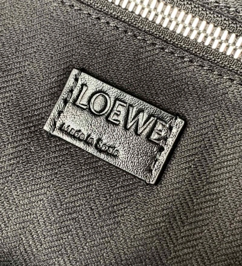 Resilient Loewe Travel Bags 61147