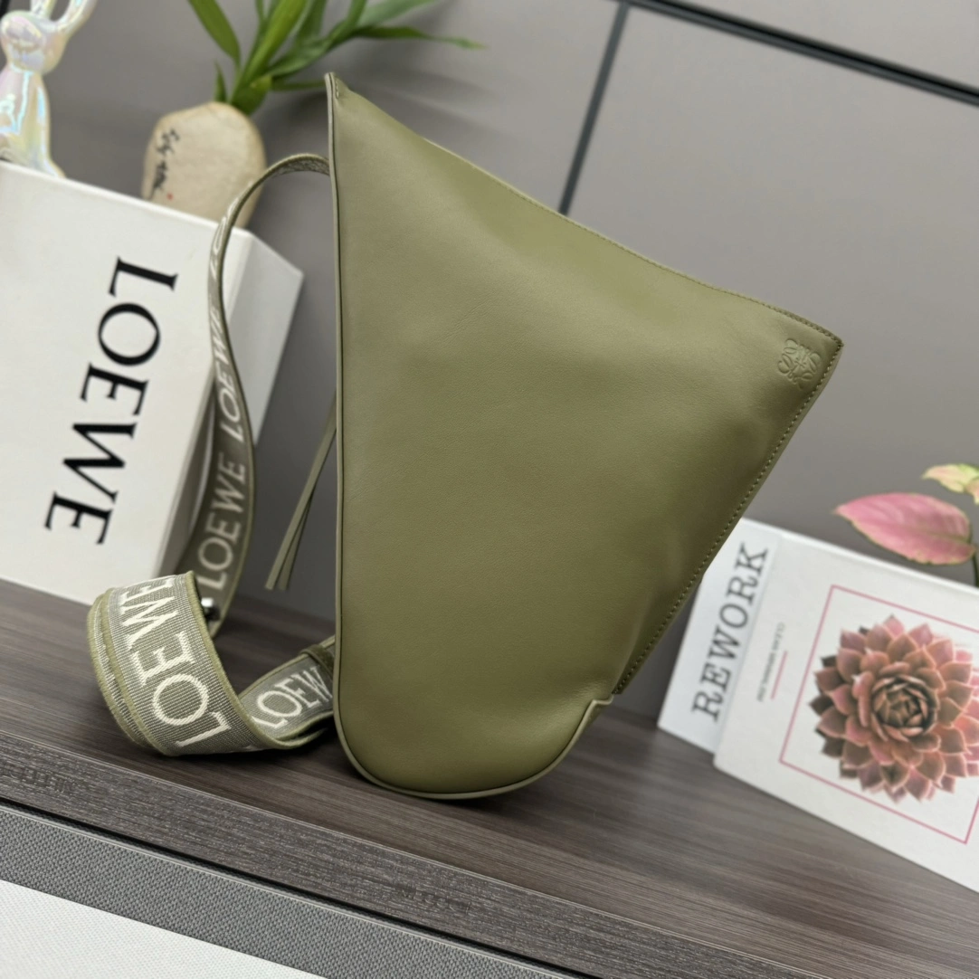 Cozy Loewe Waist Chest Packs 67115