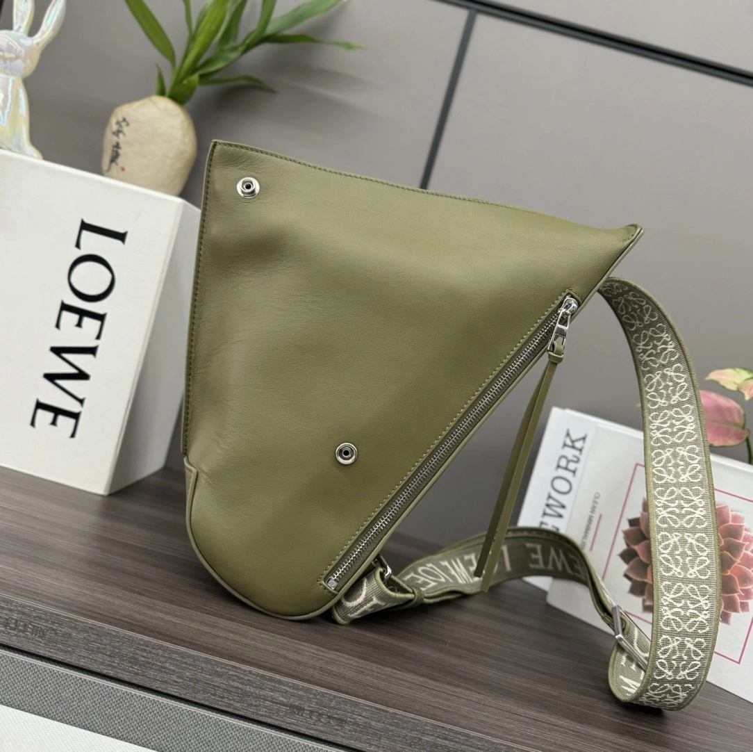 Cozy Loewe Waist Chest Packs 67115
