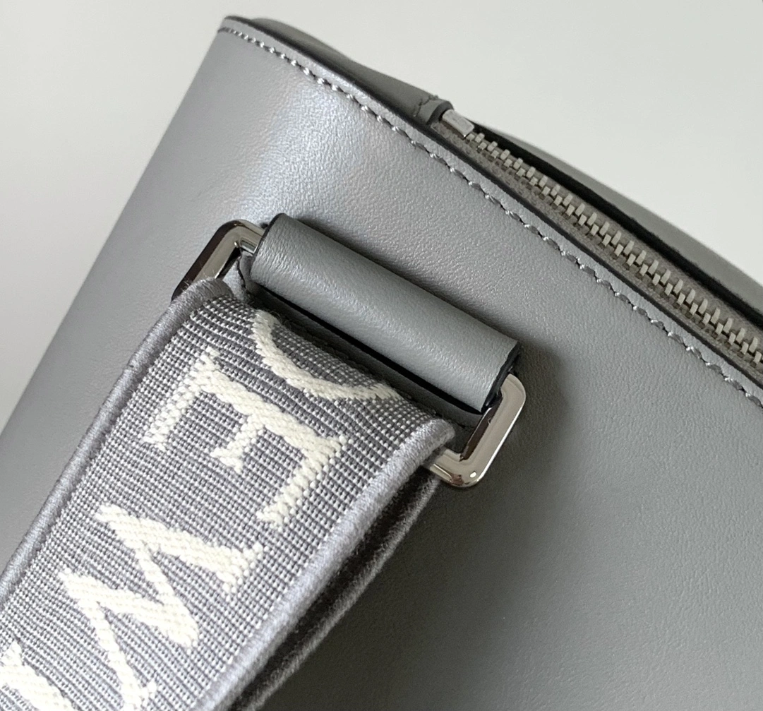 FreshLook Loewe Waist Chest Packs 71889