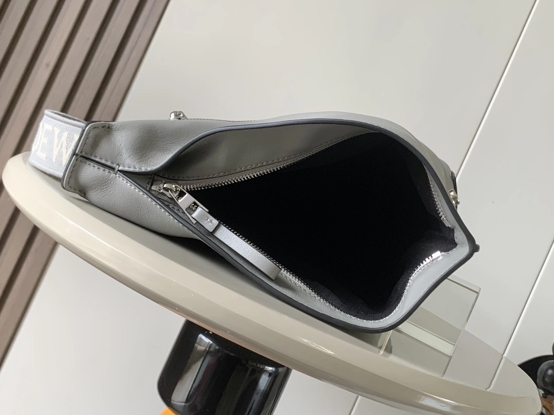 FreshLook Loewe Waist Chest Packs 71889