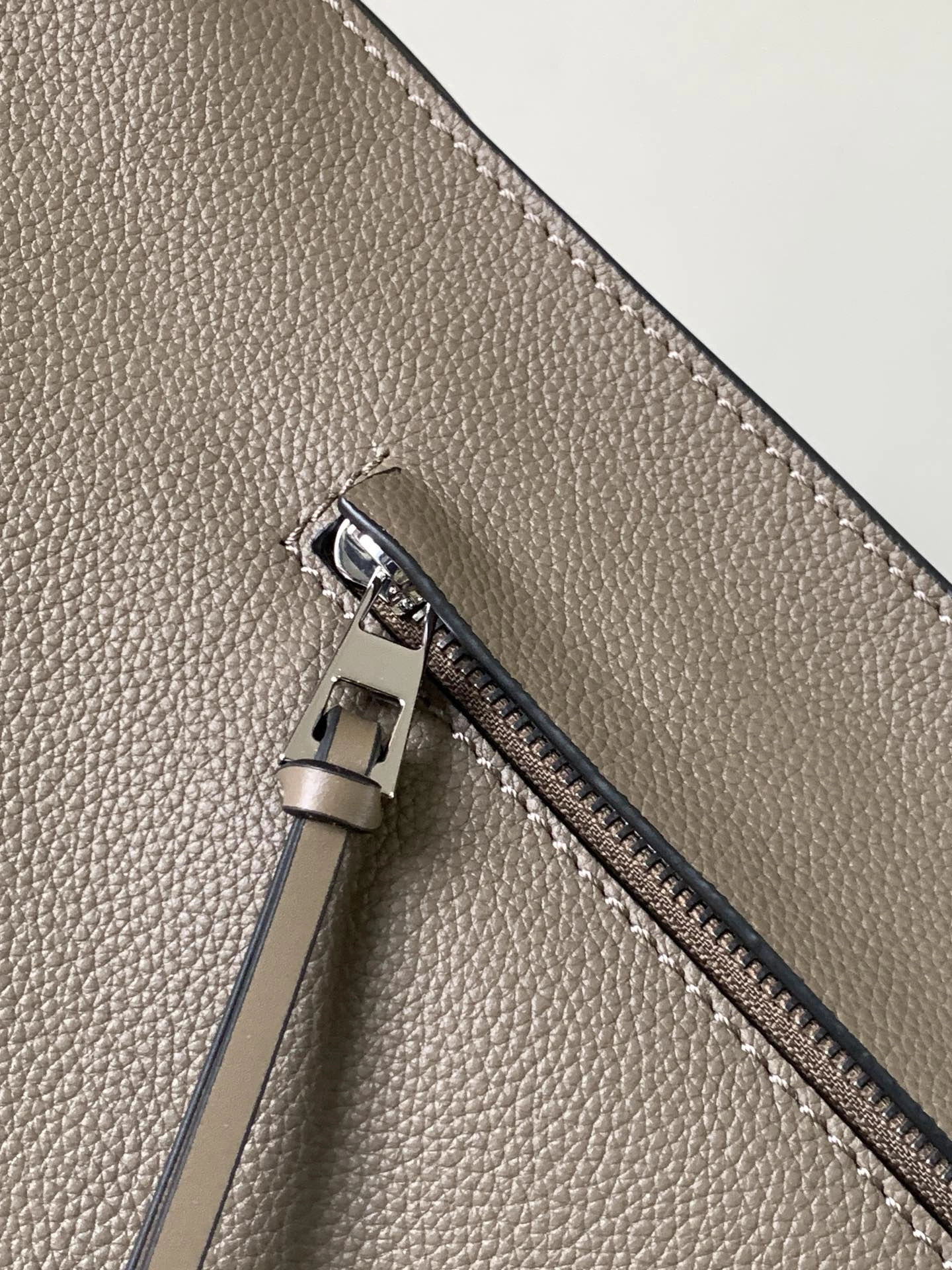 Loewe Waist Chest Packs EasyCare 71830