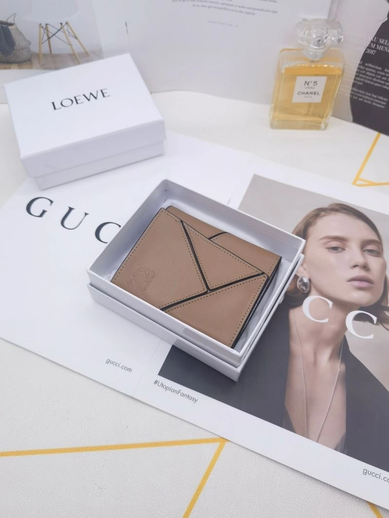 Compact Loewe Wallets Purse 85887