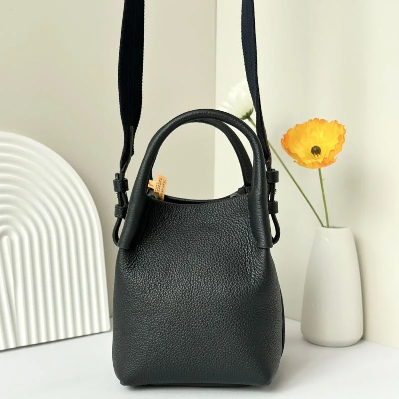 Trendy Loro Piana Bucket Bags 49404